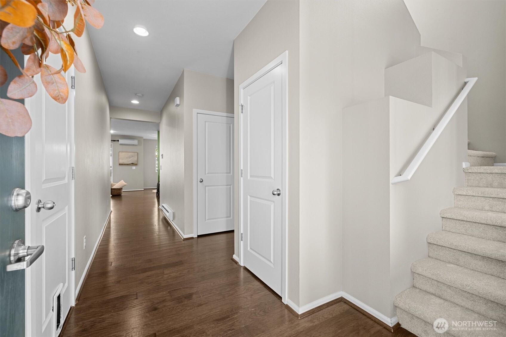 6642 High Point Drive Southwest Seattle, WA 98126 - Photo 3 of 38 Gallery Image 3