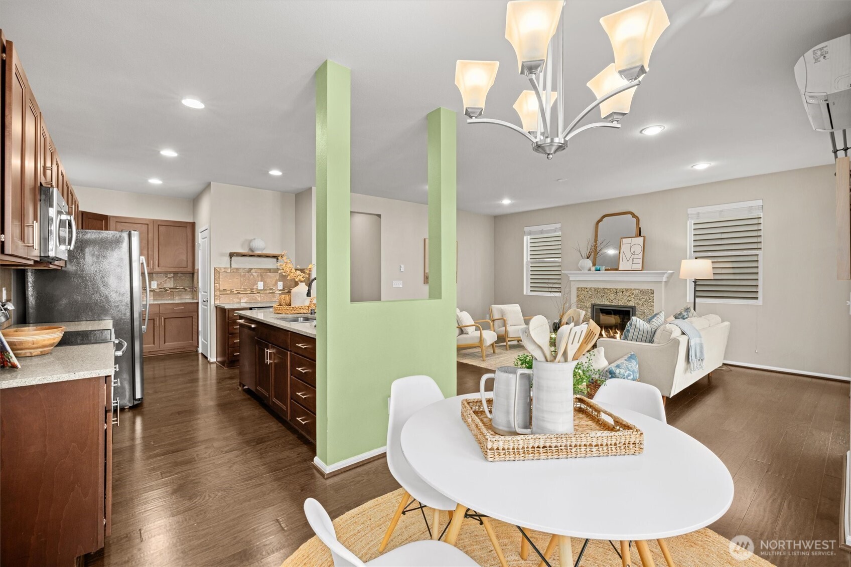6642 High Point Drive Southwest Seattle, WA 98126 - Photo 9 of 38 Gallery Image 9