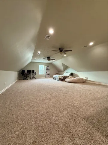 a view of a outdoor space with a garden