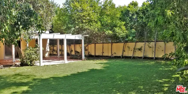 a view of a outdoor space