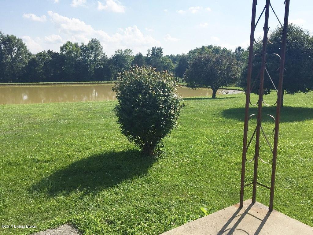 176 North Stillwell Road Boston, KY 40107 - Photo 3 of 13 3