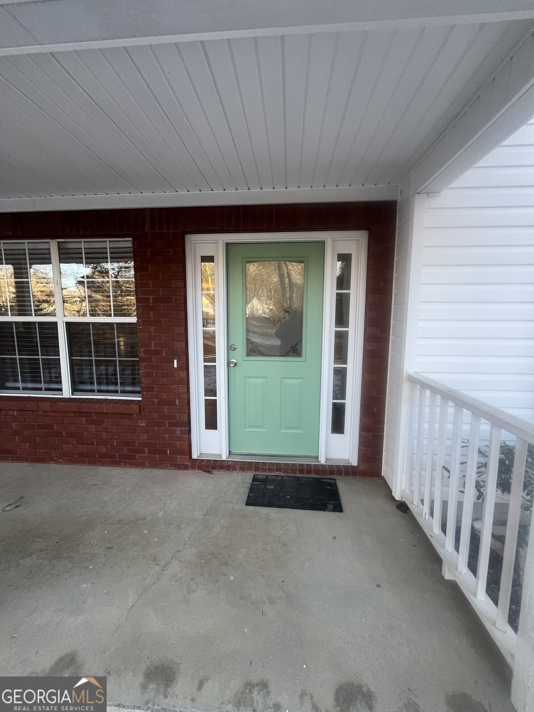 530 Oxford Ridge Winder, GA 30680 - Photo 3 of 21