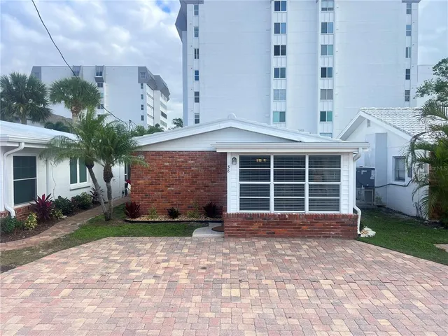 $7,470 | 6020 Midnight Pass Road, Unit 38, Sarasota, FL 34242