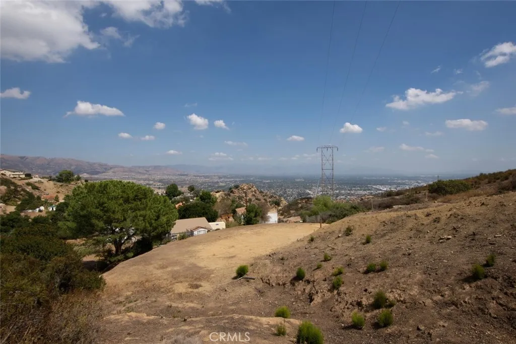 7815 Mesa Simi Valley Simi Valley, CA 93063 - Photo 17 of 25 a view of a road with a snow on the road