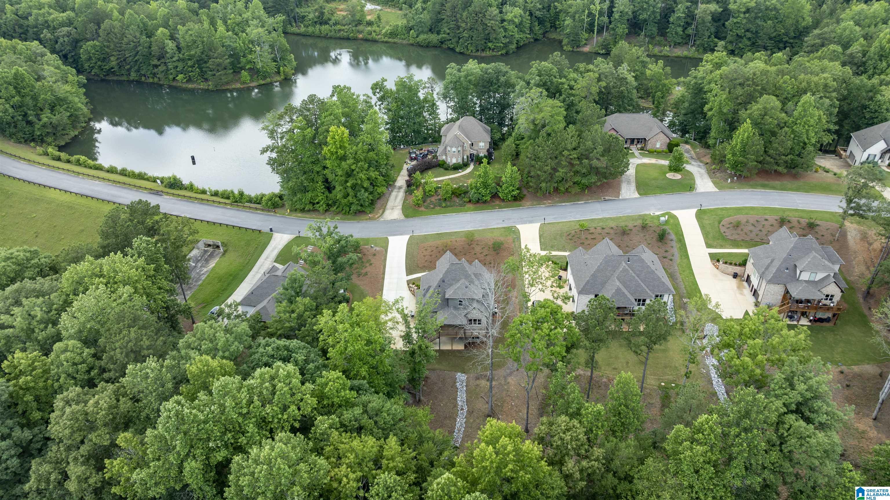 581 Whitetail Run Chelsea, AL 35043 - Photo 11 of 82