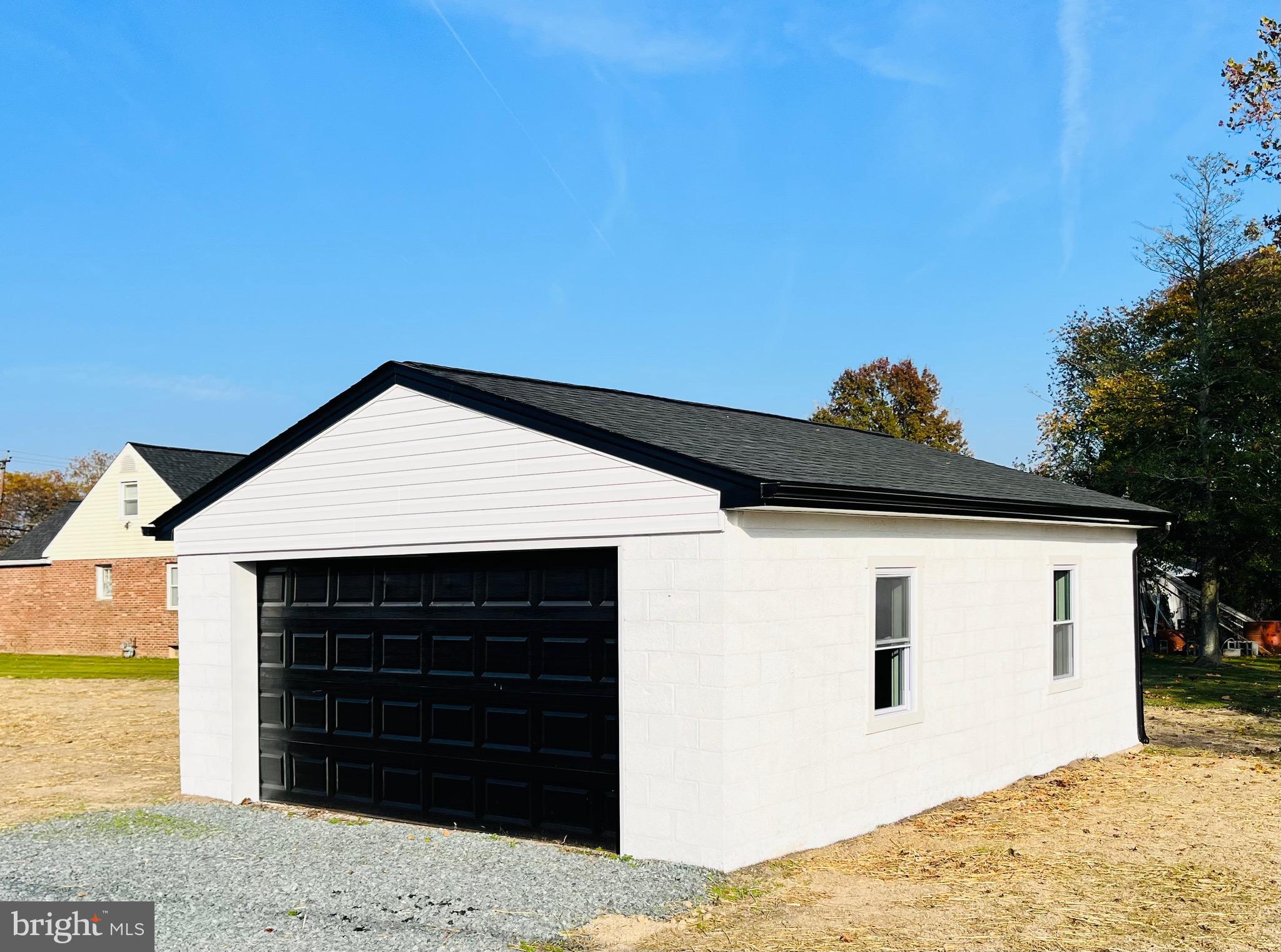 7215 Golden Ring Road Essex, MD 21221 - Photo 6 of 45 Gallery Image 6