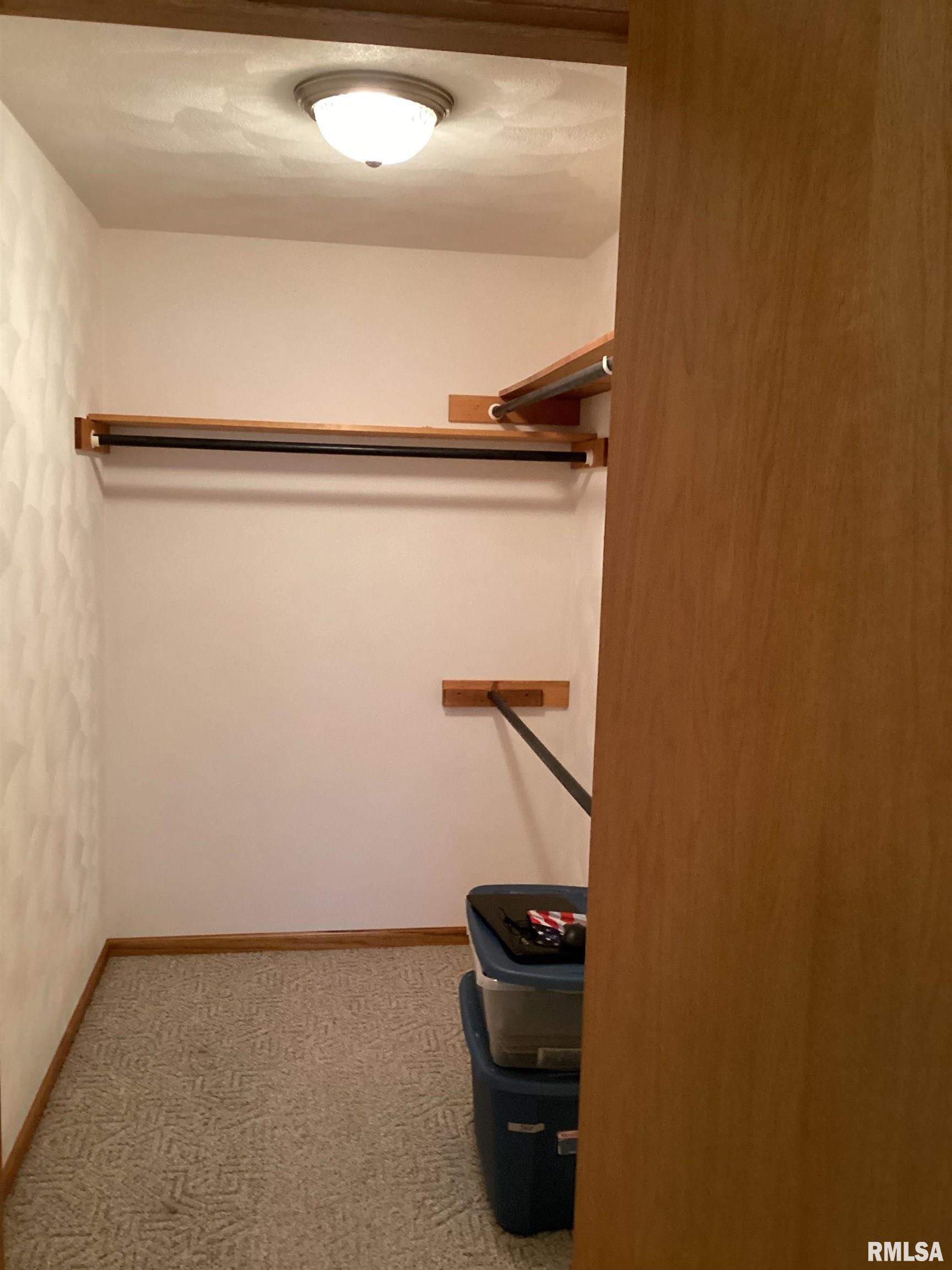 535 West Fulton Street Farmington, IL 61531 - Photo 34 of 83