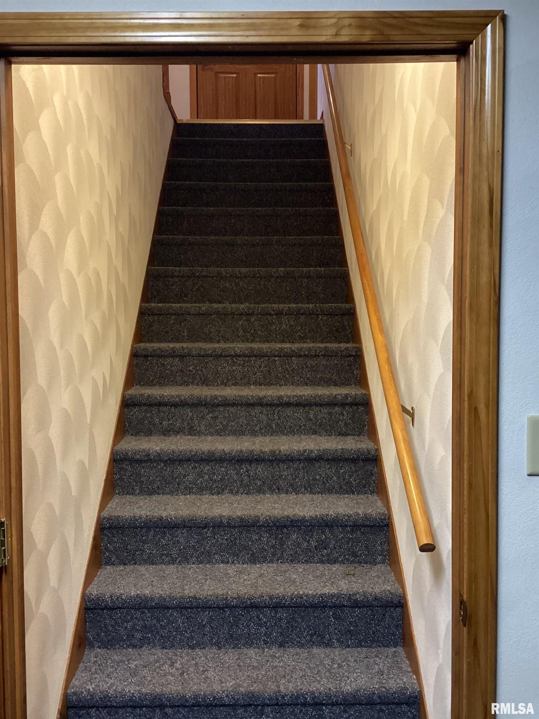 535 West Fulton Street Farmington, IL 61531 - Photo 48 of 83