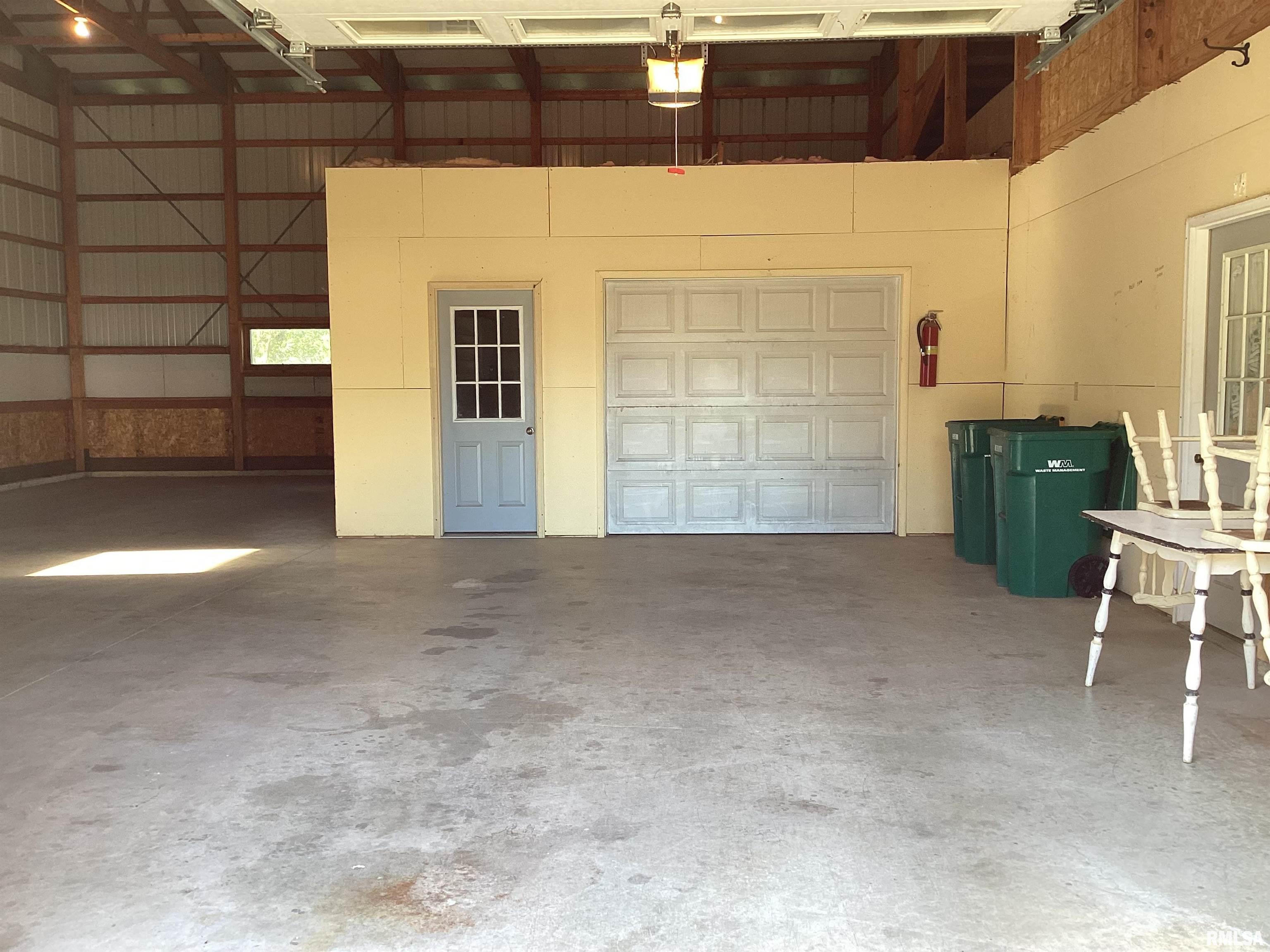 535 West Fulton Street Farmington, IL 61531 - Photo 63 of 83