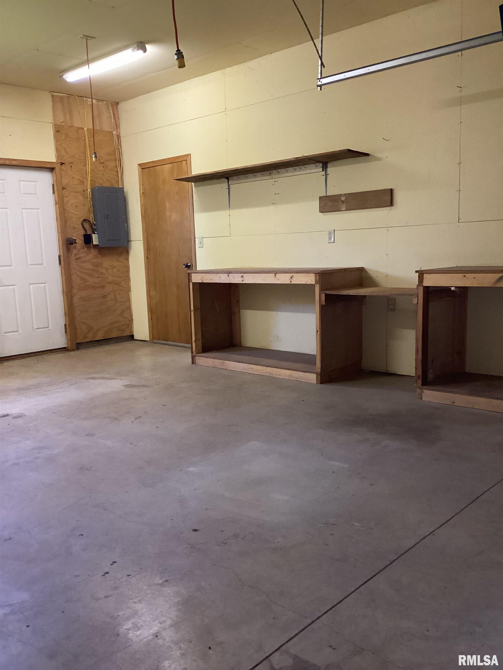 535 West Fulton Street Farmington, IL 61531 - Photo 68 of 83