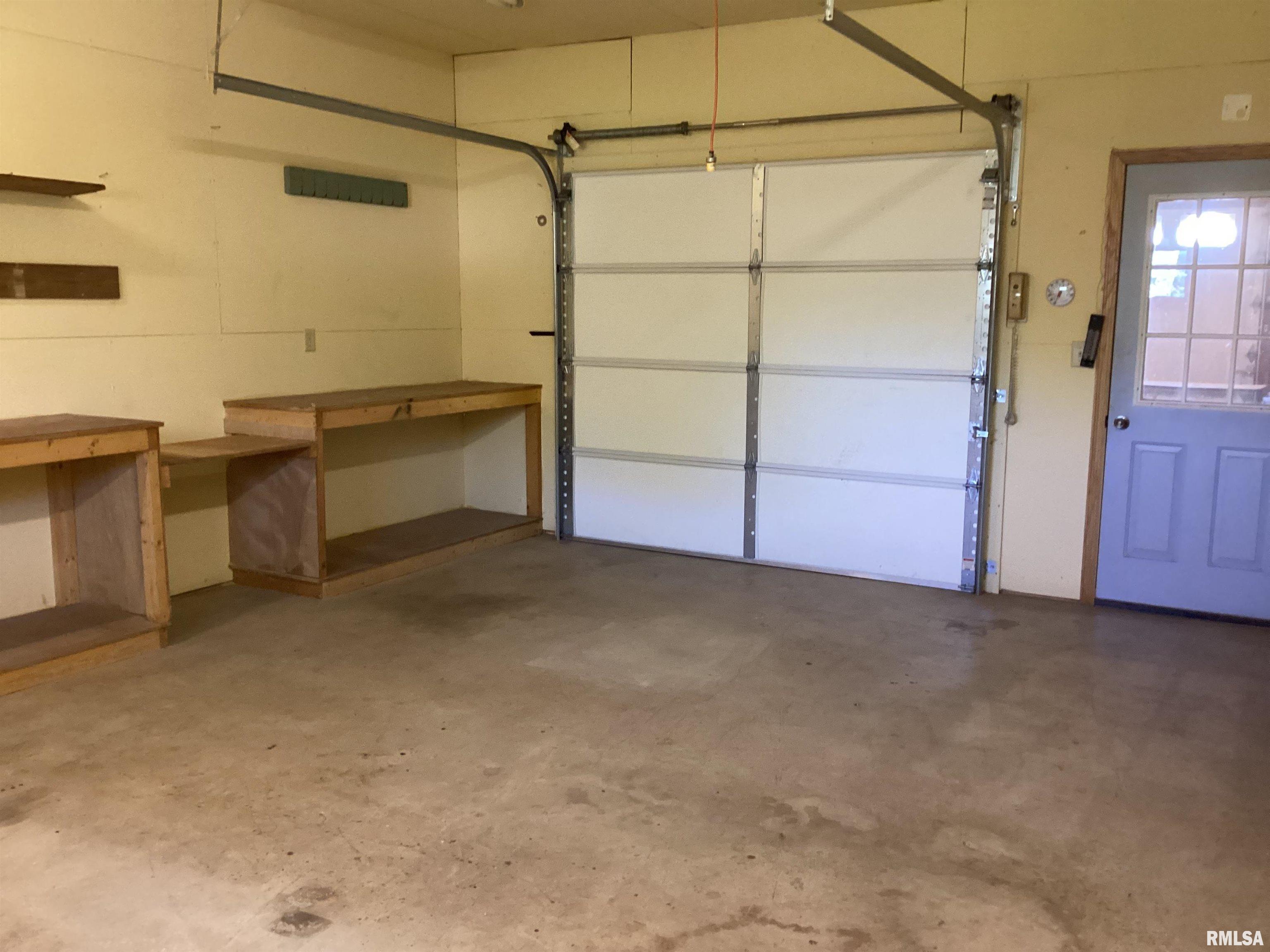 535 West Fulton Street Farmington, IL 61531 - Photo 70 of 83