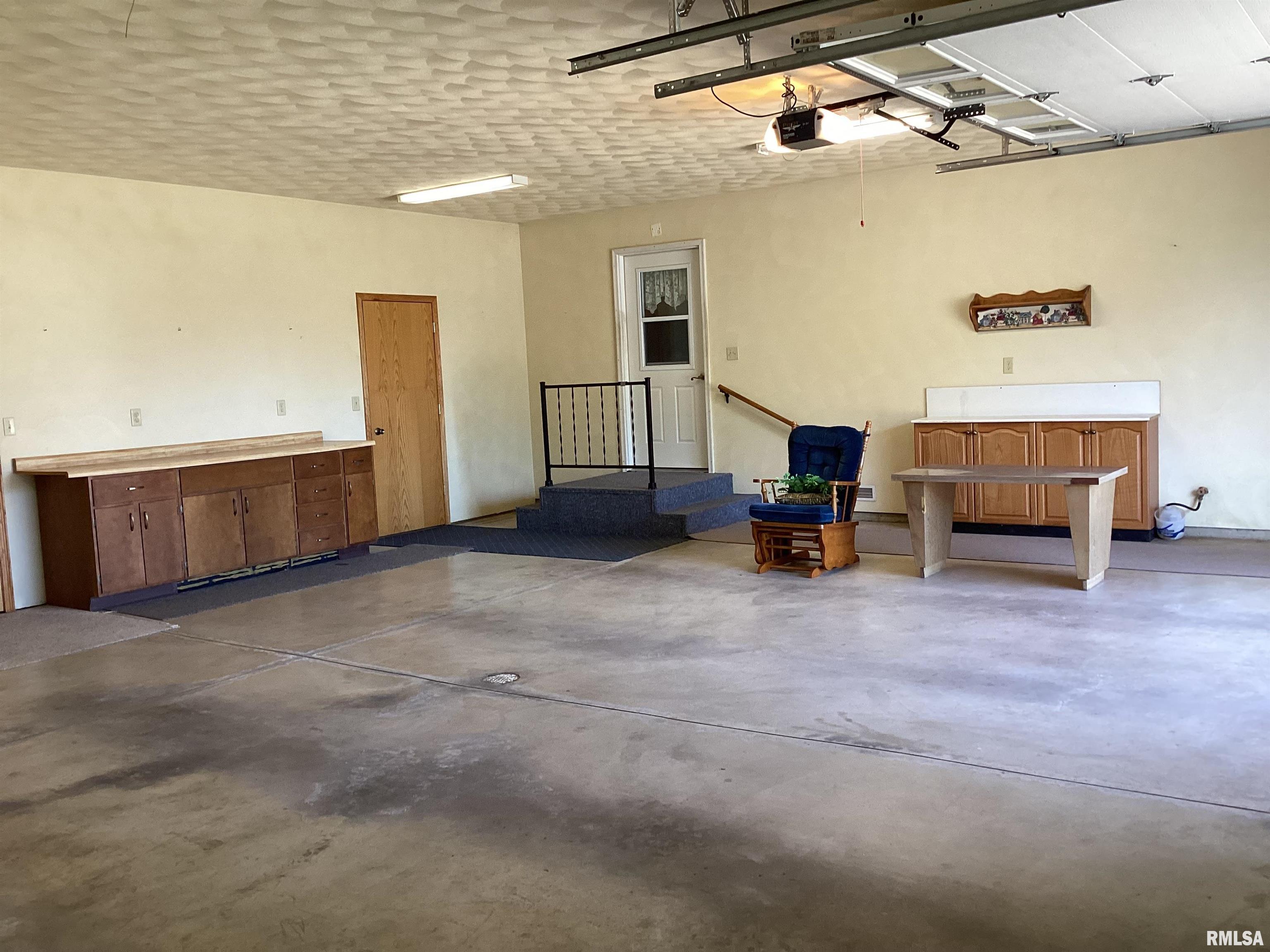 535 West Fulton Street Farmington, IL 61531 - Photo 74 of 83