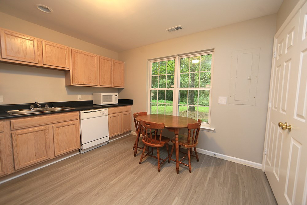 51 Red Lane Raleigh, NC 27606 - Photo 8 of 17 Photo 8