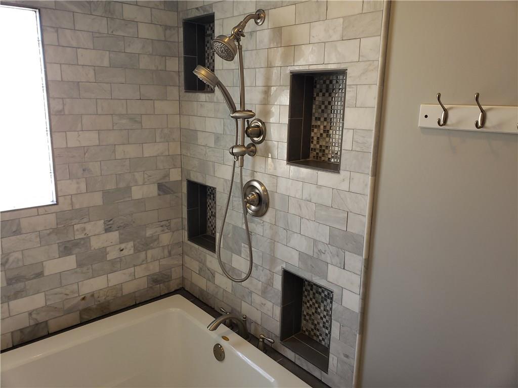 424 South Rangeline Road Anderson, IN 46012 - Photo 11 of 19 Gallery Image 11
