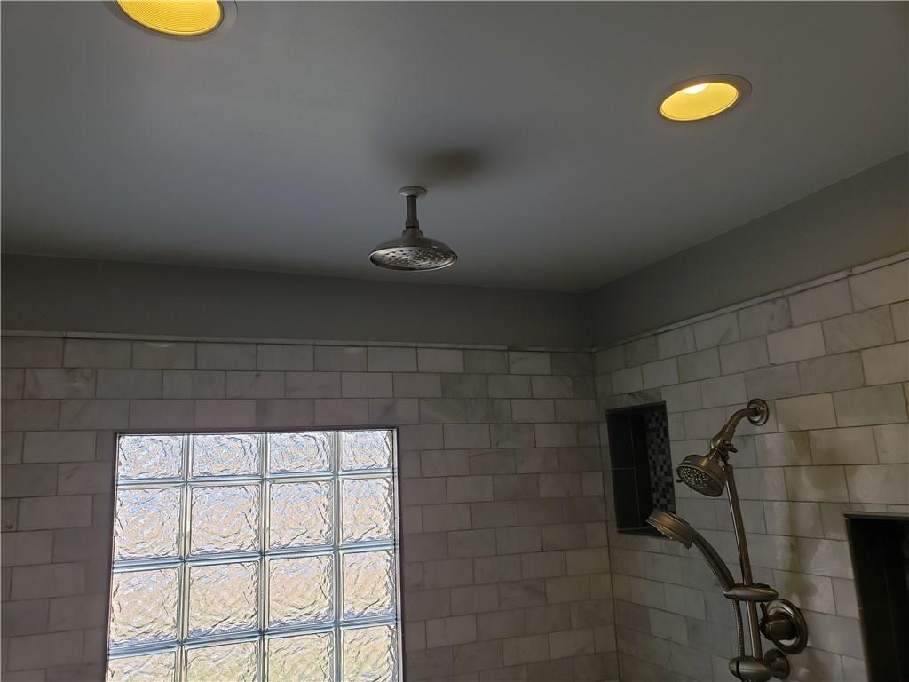 424 South Rangeline Road Anderson, IN 46012 - Photo 12 of 19 Gallery Image 12