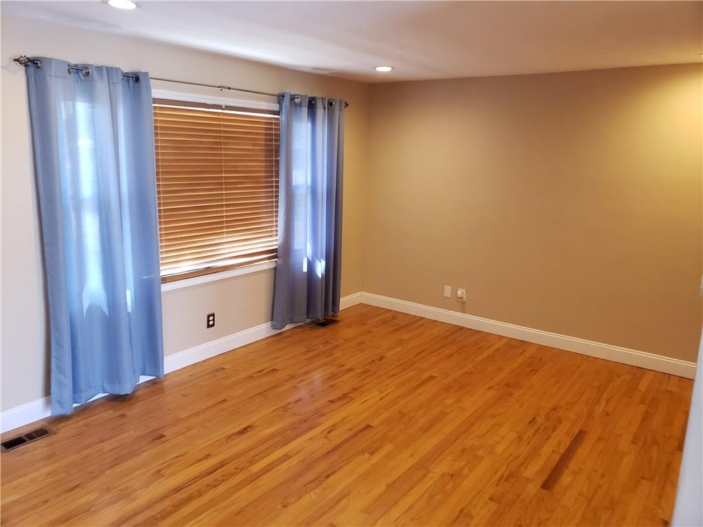 424 South Rangeline Road Anderson, IN 46012 - Photo 3 of 19 Gallery Image 3