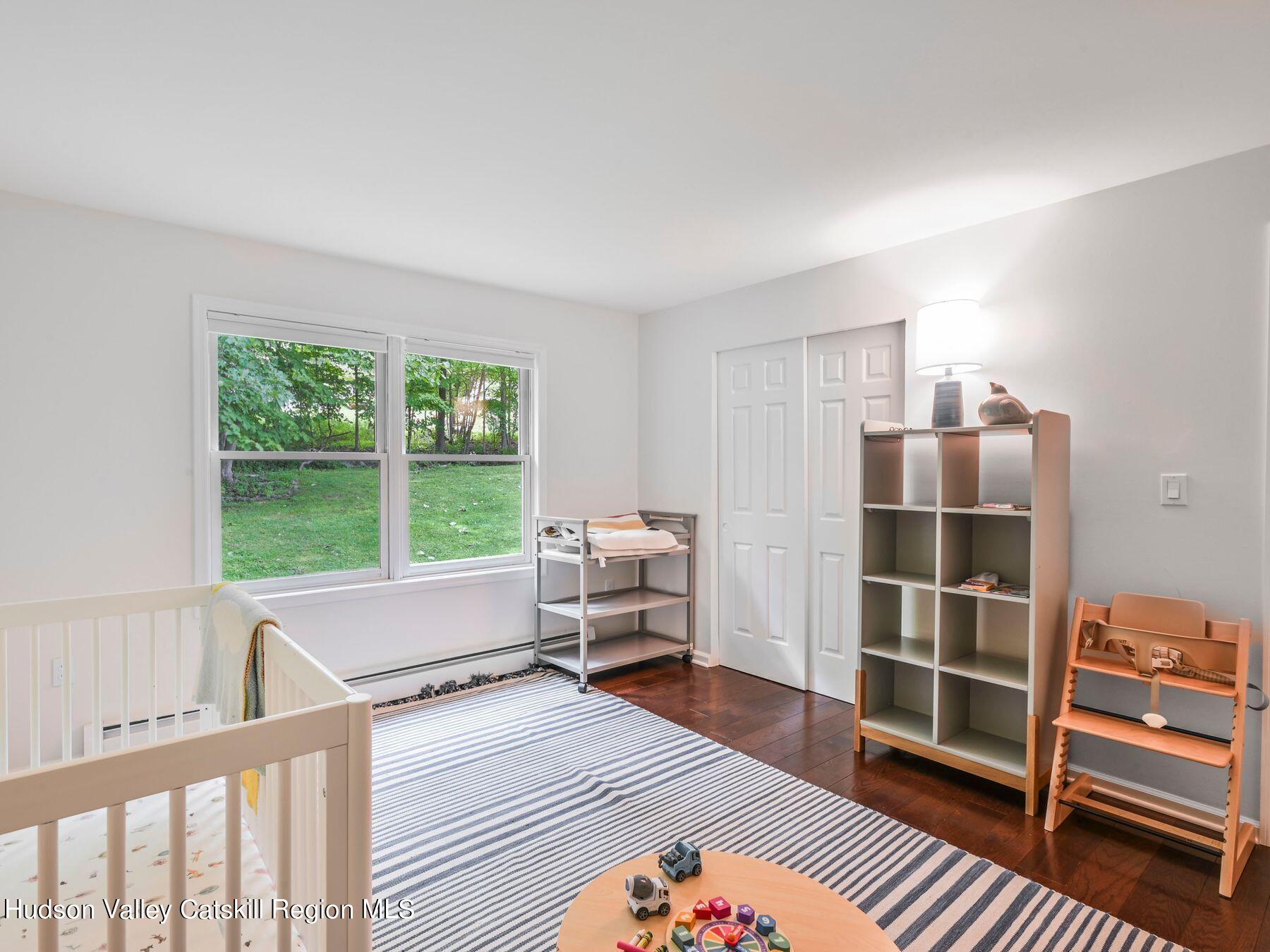 14 Red Maple Road Shokan, NY 12481 - Photo 21 of 34 a living room with furniture and a window