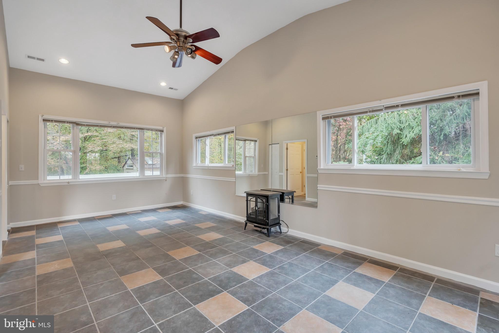 7029 Highbridge Road Bowie, MD 20720 - Photo 21 of 47 Home Office/Bedroom
