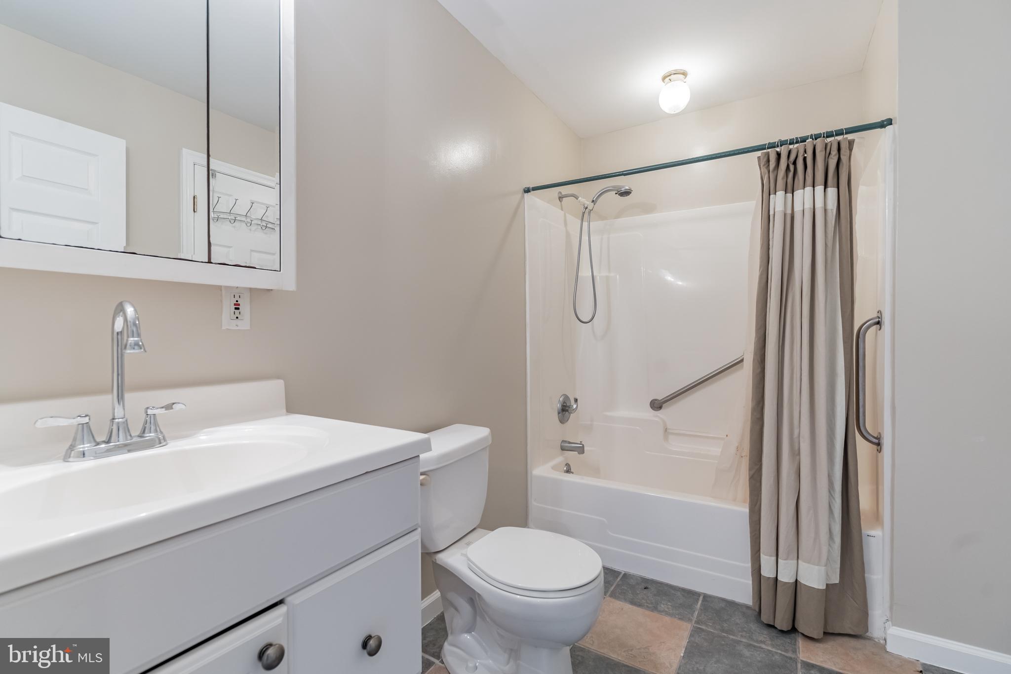 7029 Highbridge Road Bowie, MD 20720 - Photo 22 of 47 Home Office/Bedroom Full Bath