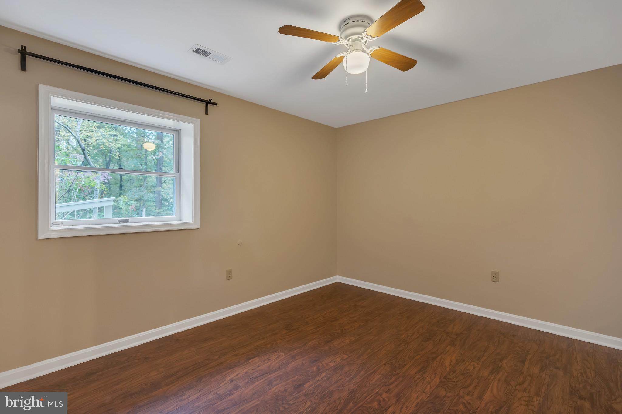 7029 Highbridge Road Bowie, MD 20720 - Photo 28 of 47 Bed