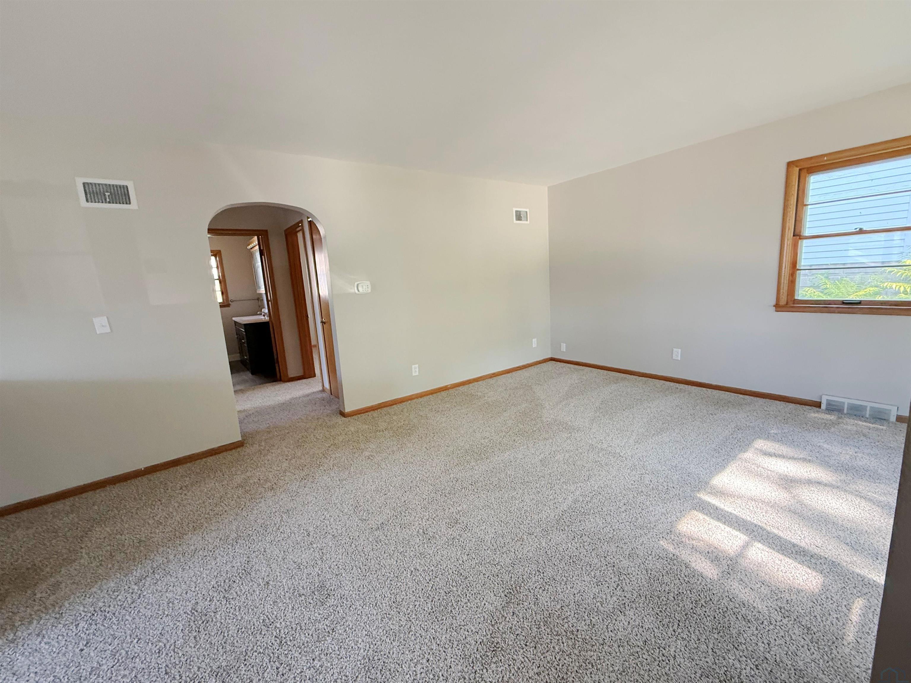 333 South 9th Street Cherokee, IA 51012 - Photo 4 of 20 Gallery Image 4
