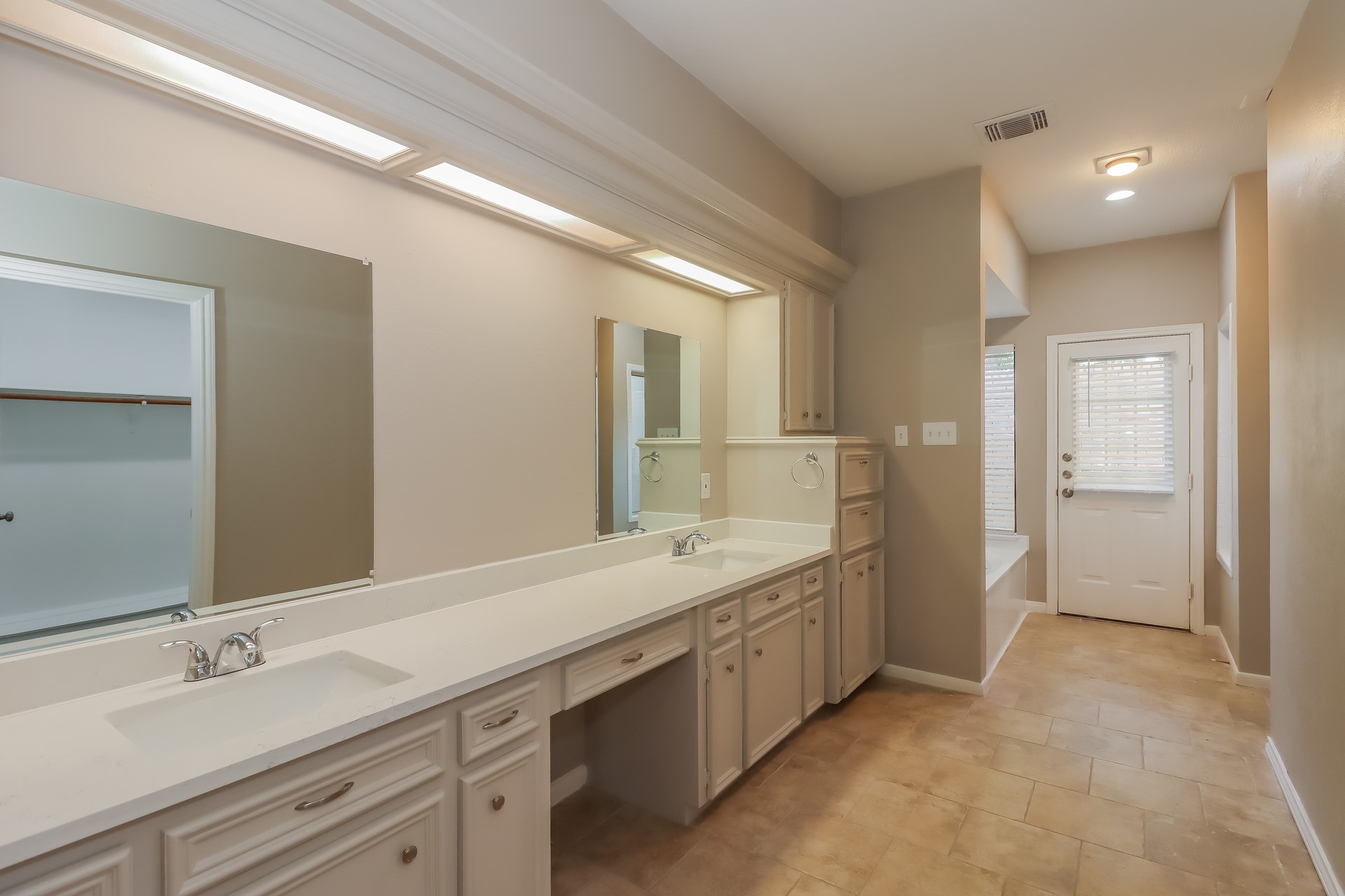 6031 Spring Creek Lane Spring, TX 77379 - Photo 13 of 17