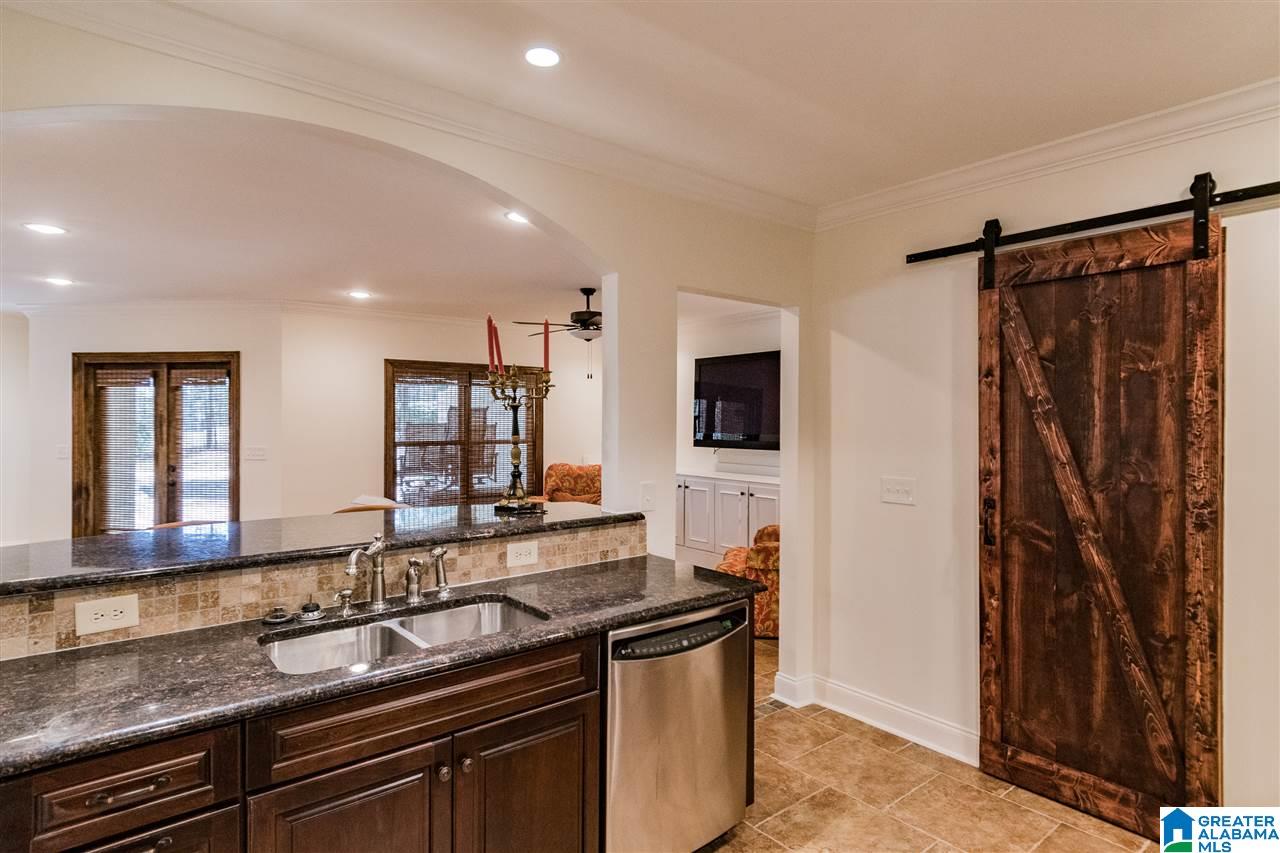 2464 Glasscott Point Birmingham, AL 35226 - Photo 37 of 50