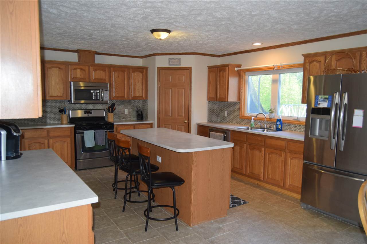 2550 North Nine Mile Road Pinconning, MI 48650 - Photo 5 of 26
