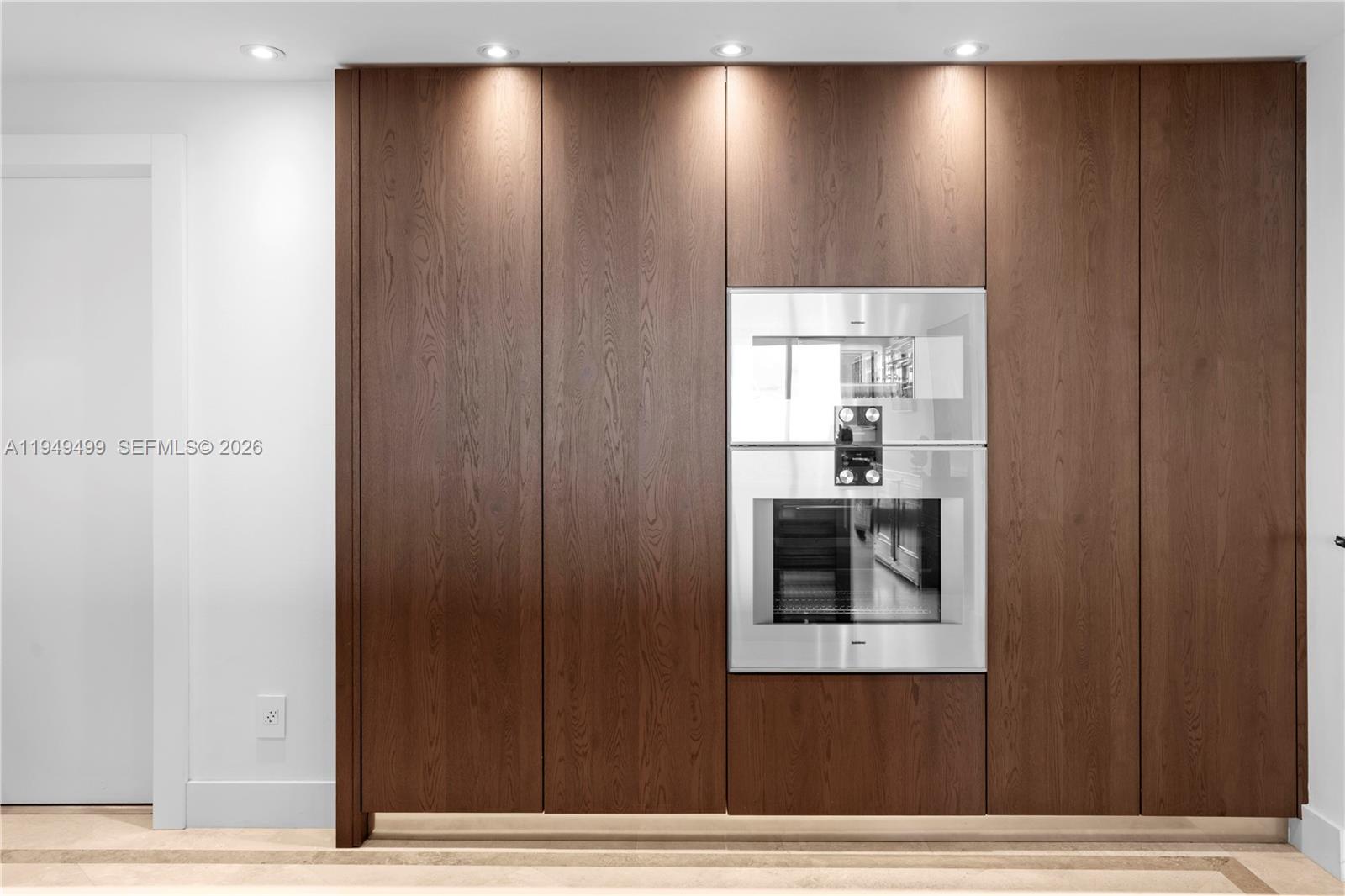 1643 Brickell Avenue, Unit 2506 Miami, FL 33129 - Photo 11 of 85