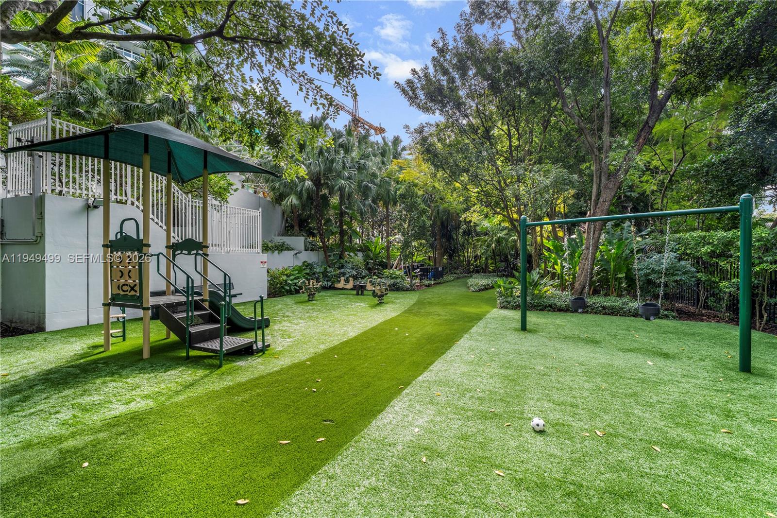 1643 Brickell Avenue, Unit 2506 Miami, FL 33129 - Photo 72 of 85