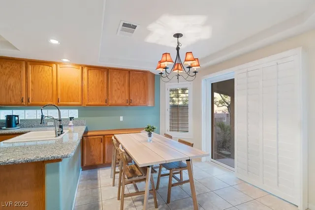 $950,000 | 7550 Jacaranda Bay Street, Las Vegas, NV 89139