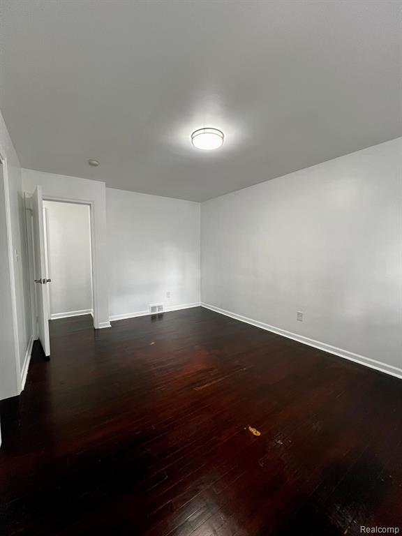 2101 East Maple Road, Unit 2129 Birmingham, MI 48009 - Photo 5 of 17