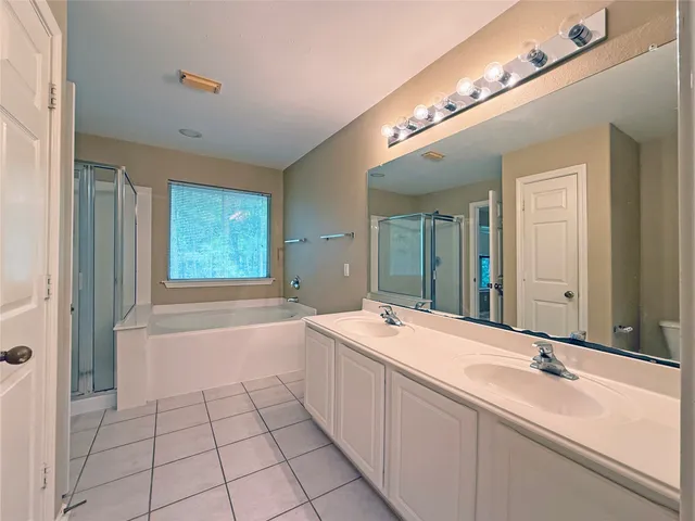 $1,750 | 63 Ledgestone Place, The Woodlands, TX 77382