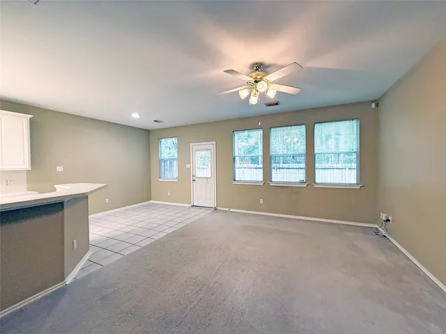 $1,750 | 63 Ledgestone Place, The Woodlands, TX 77382