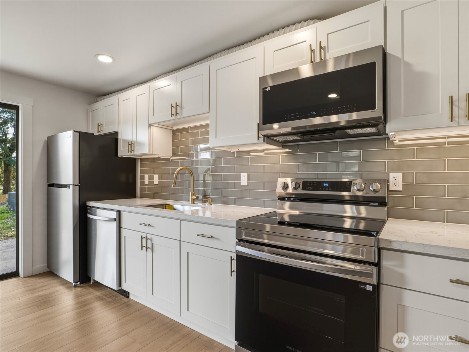 1366 Southeast Se High Ridge Port Orchard, WA 98367 - Photo 16 of 30