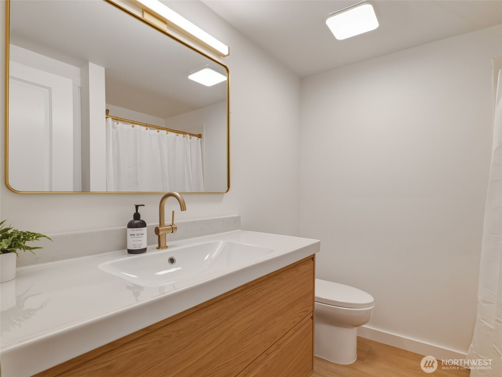 1366 Southeast Se High Ridge Port Orchard, WA 98367 - Photo 20 of 30