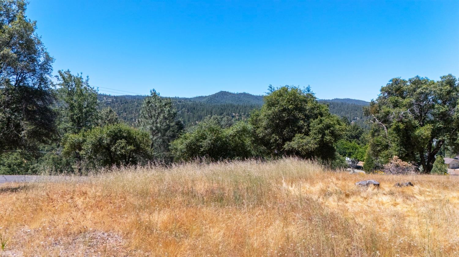 308 Longview Street Groveland, CA 95321 - Photo 9 of 16 a view of a lake view