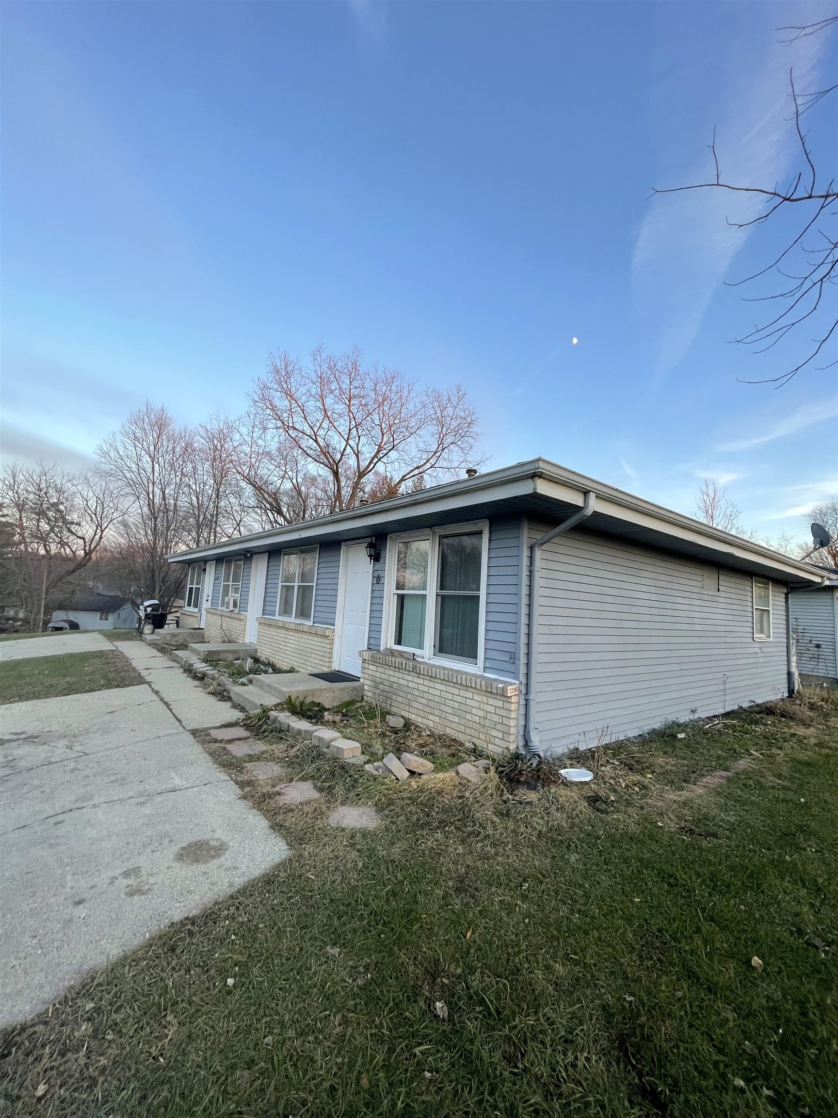 3002 Edelweiss Road Rockford, IL 61109 - Photo 2 of 3 Gallery Image 2