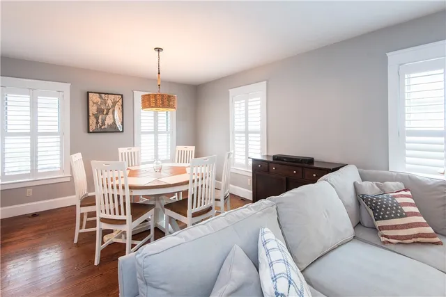 $3,500 | 32 Hammond Street, Newport, RI 02840