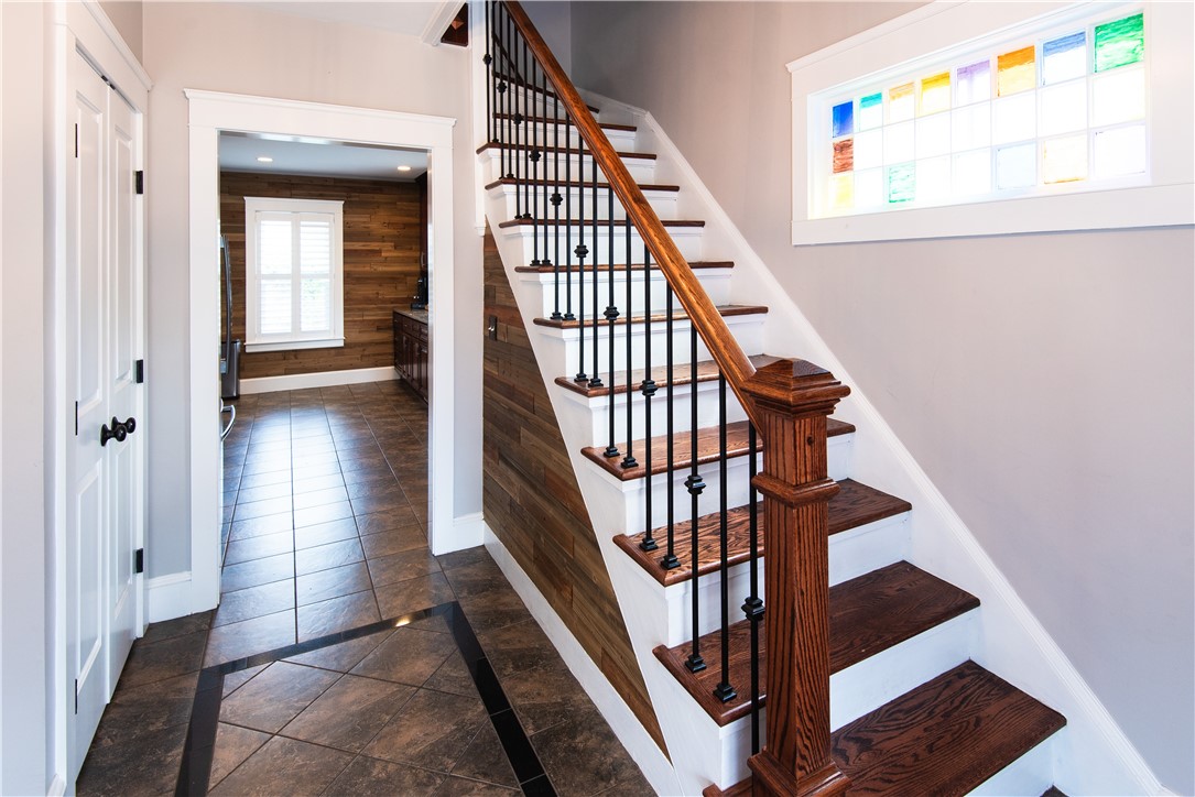 32 Hammond Street Newport, RI 02840 - Photo 14 of 30