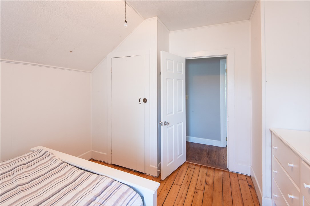 32 Hammond Street Newport, RI 02840 - Photo 20 of 30