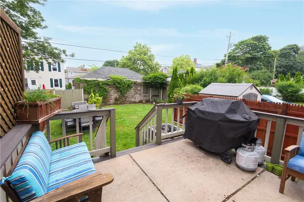 $3,500 | 32 Hammond Street, Newport, RI 02840