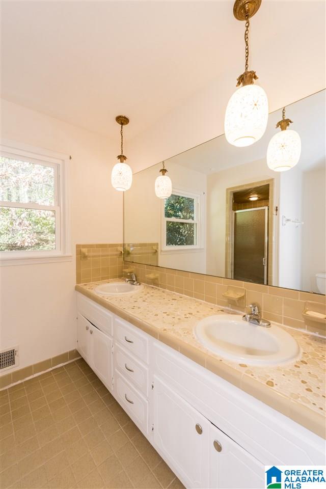 3204 Teakwood Road Birmingham, AL 35226 - Photo 28 of 49