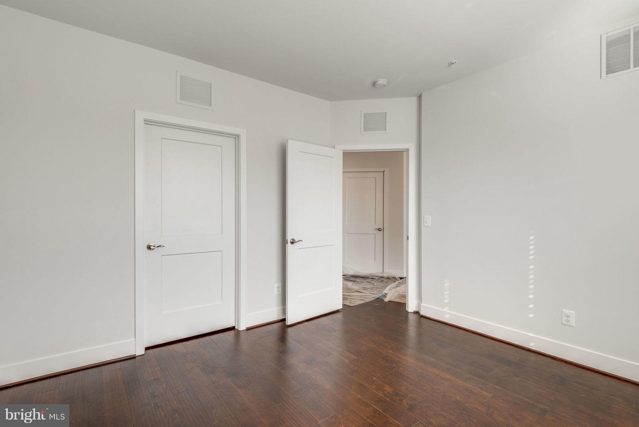 1951 Reston Valley Way, Unit 9 Reston, VA 20191 - Photo 8 of 9 GUEST BEDROOM