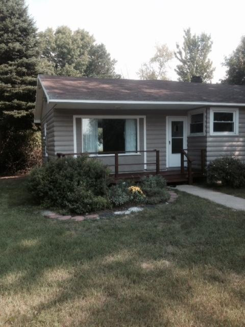 8495 Bayview Road Onekama, MI 49675 - Photo 2 of 29 FullSizeRender