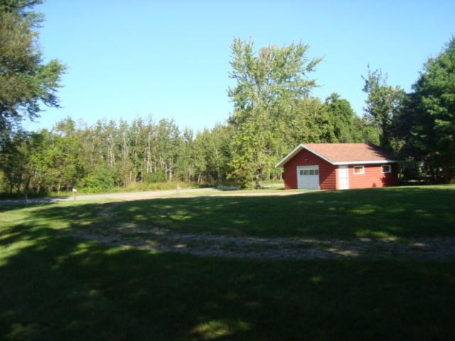 8495 Bayview Road Onekama, MI 49675 - Photo 29 of 29 DSC03739