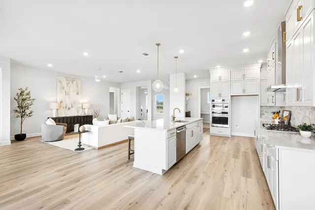 $848,990 | 2821 Honeywood Drive, Leander, TX 78641