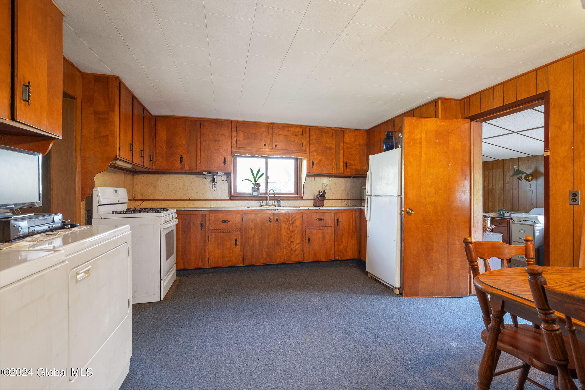 478 Slate Hill Road Sharon, NY 13459 - Photo 7 of 33 7-478SlateHillRd_07