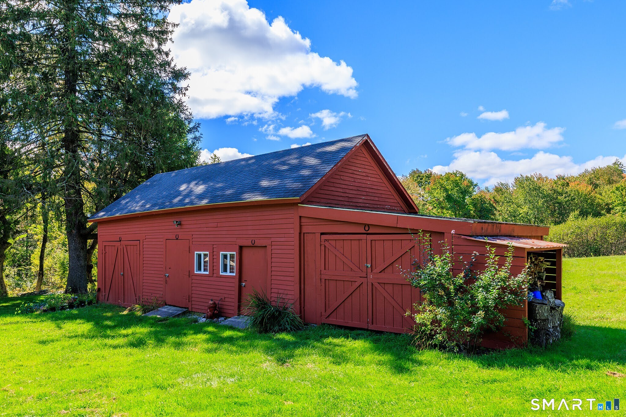 589 Brayman Hollow Road Pomfret, CT 06259 - Photo 6 of 40