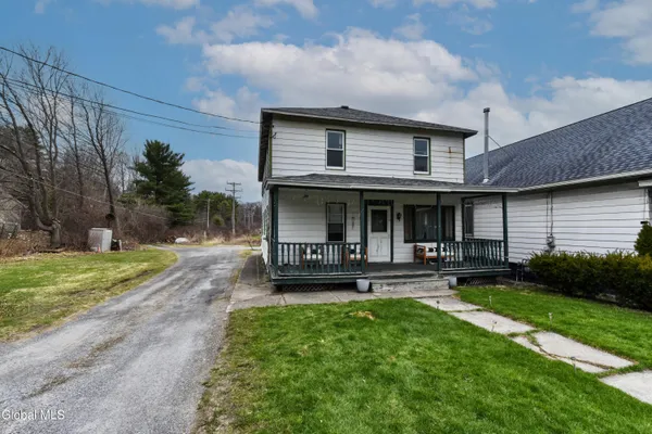 $230,000 | 176 West High Street, Ballston Spa, NY 12020